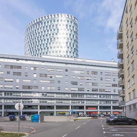 S & F Zagreb Apartman Eksteriør bilde