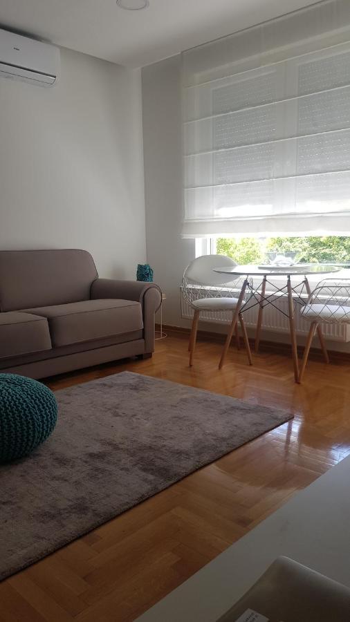 S & F Zagreb Apartman Eksteriør bilde