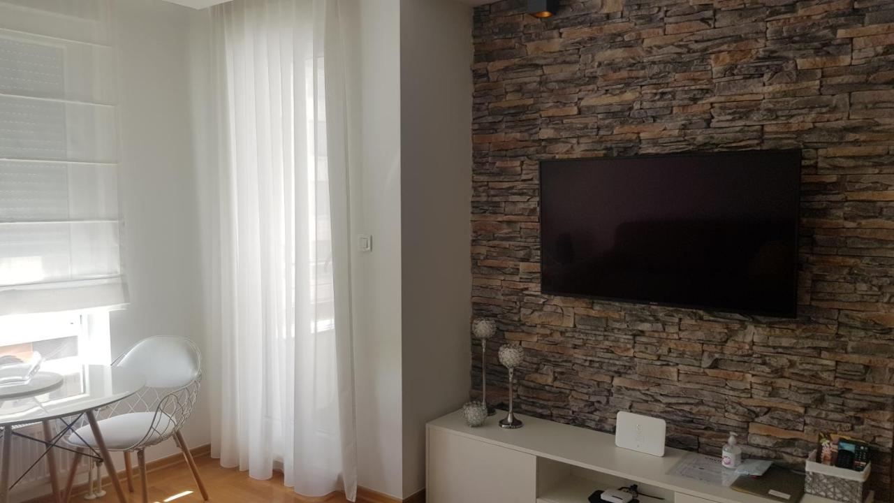 S & F Zagreb Apartman Eksteriør bilde